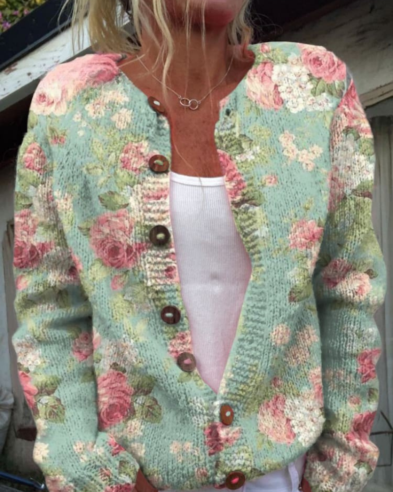 Ciara – Bequem Geknöpft Cardigan
