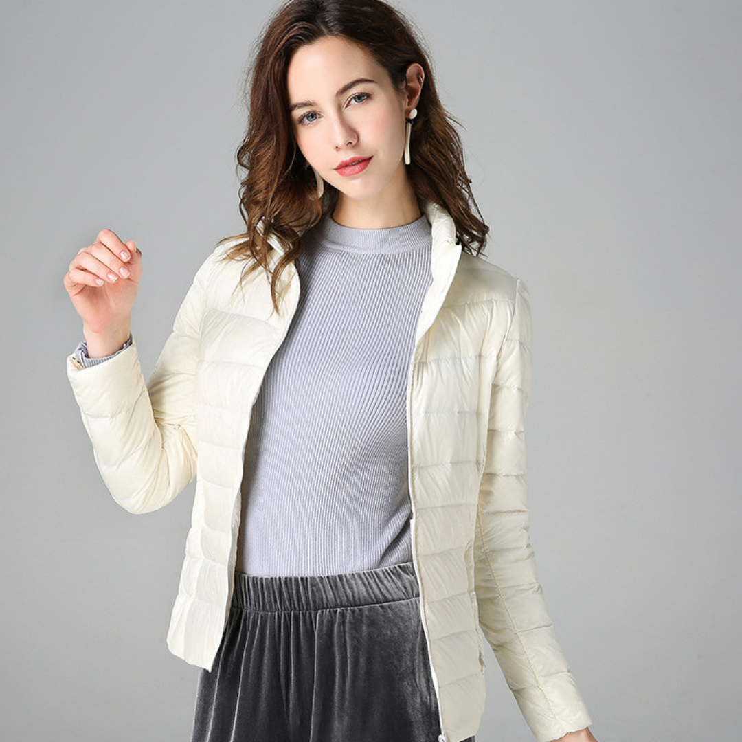 Cassandra – Vielseitige Ultraleichte Jacke