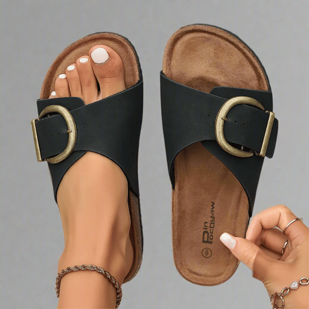 Thea – Minimale Slipper-Sandalen