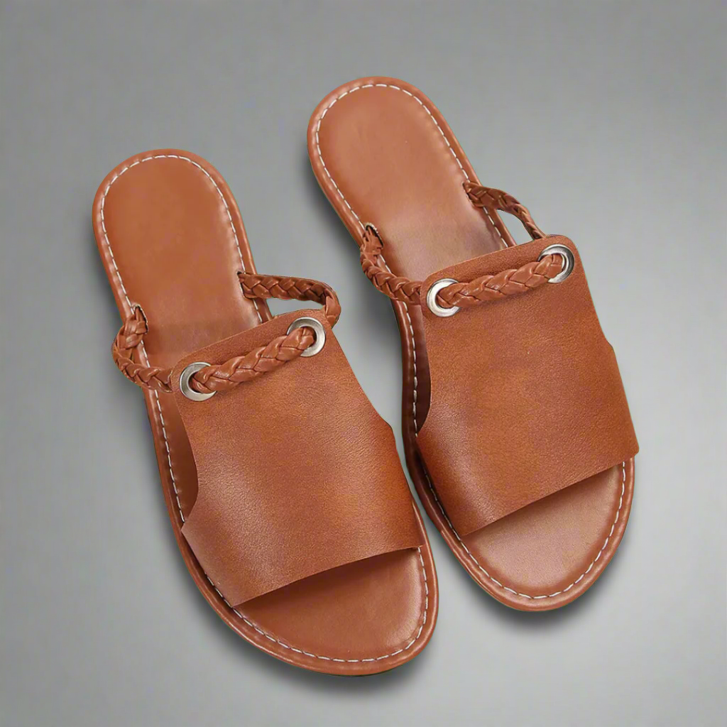Katrina – Geflochtene Charme Sandalen
