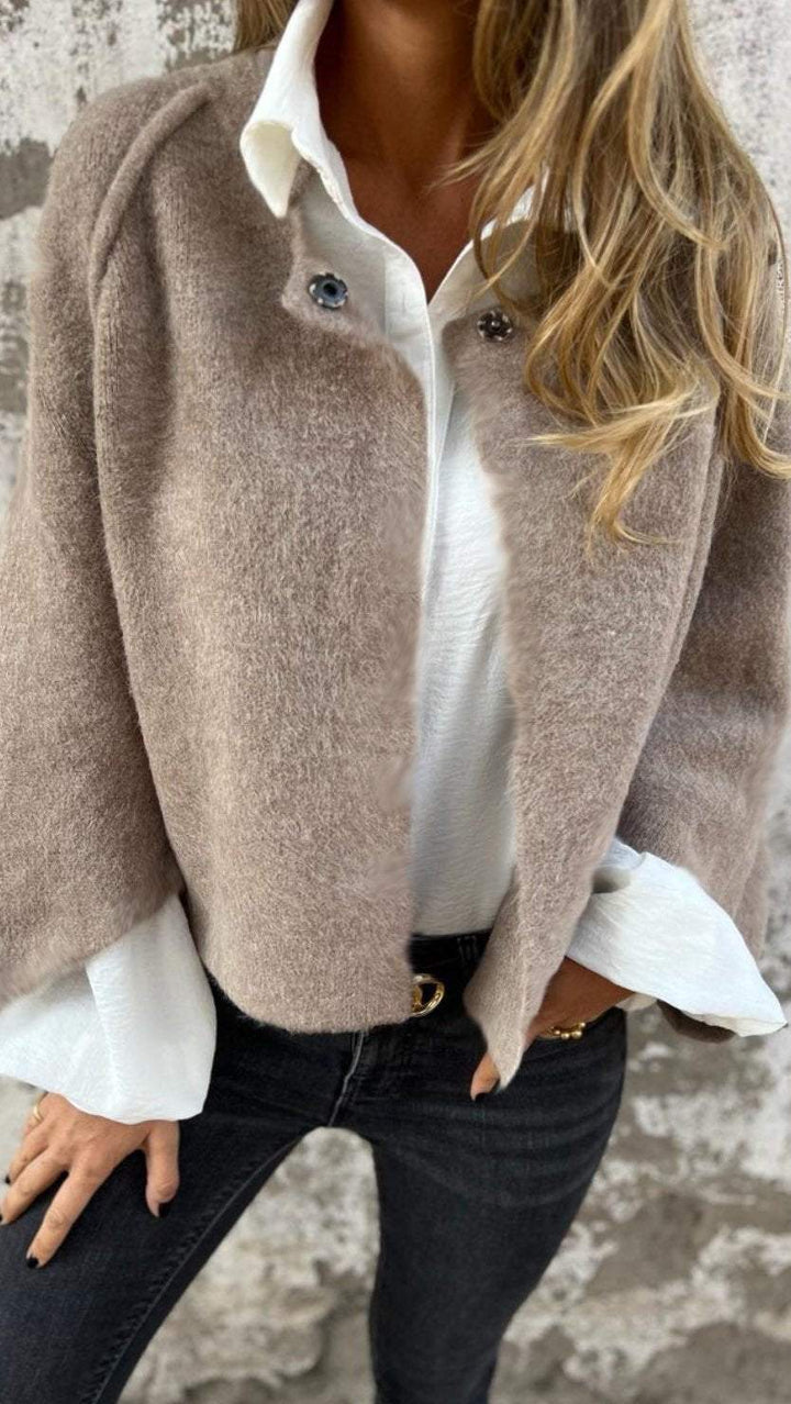 Celeste – Luxuriöse Strickjacke