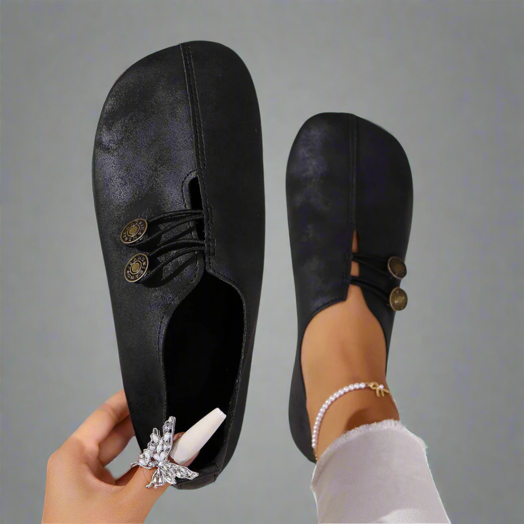 Renira – Elegante Geknöpfte Loafers