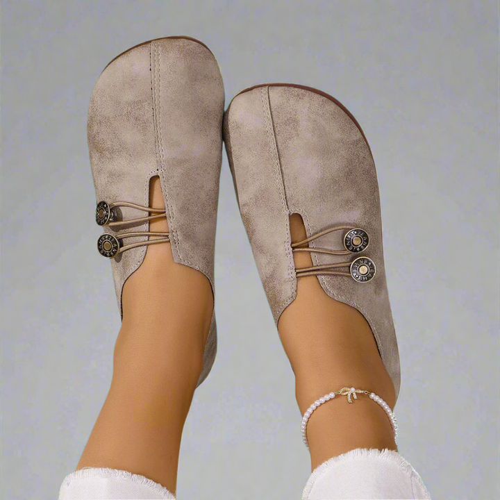 Renira – Elegante Geknöpfte Loafers