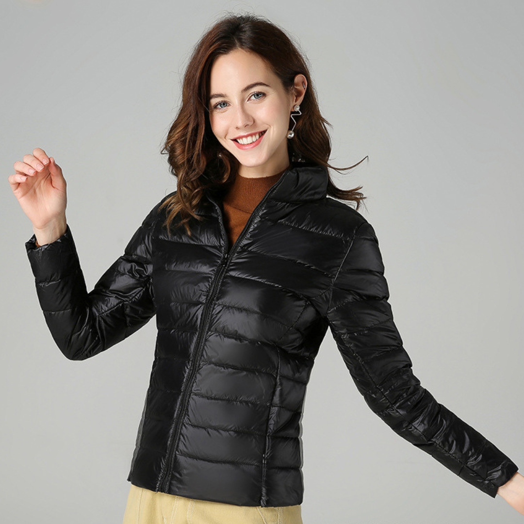 Cassandra – Vielseitige Ultraleichte Jacke