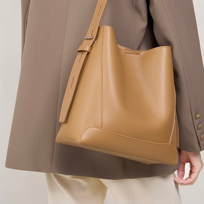 Louiza – Moderner Eimer Schultertasche