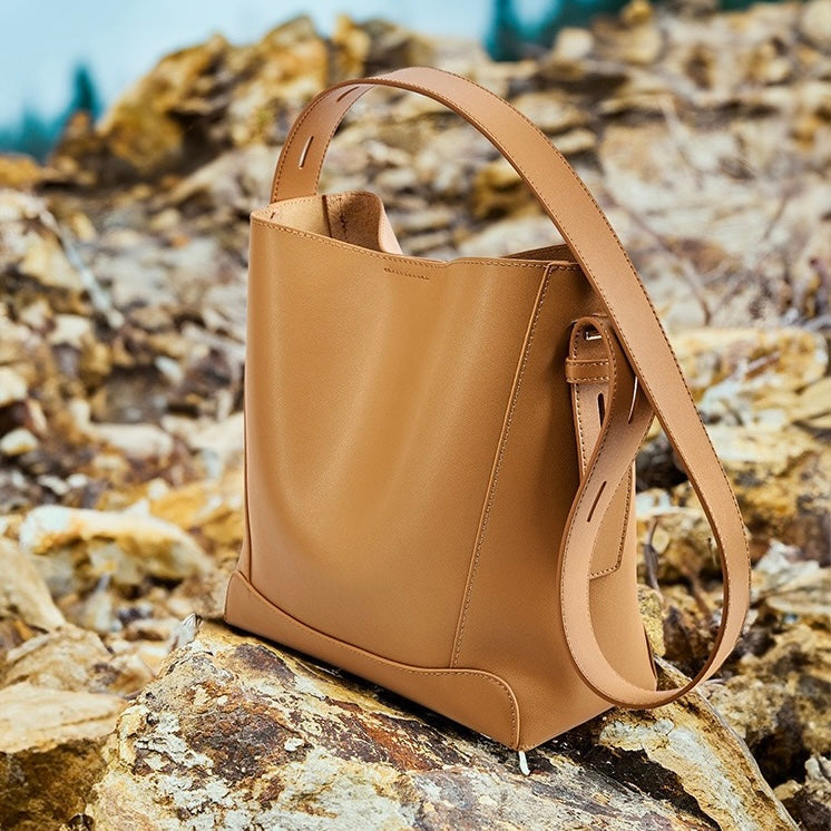 Louiza – Moderner Eimer Schultertasche