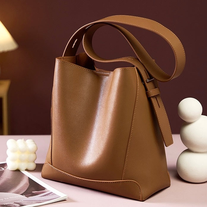 Louiza – Moderner Eimer Schultertasche