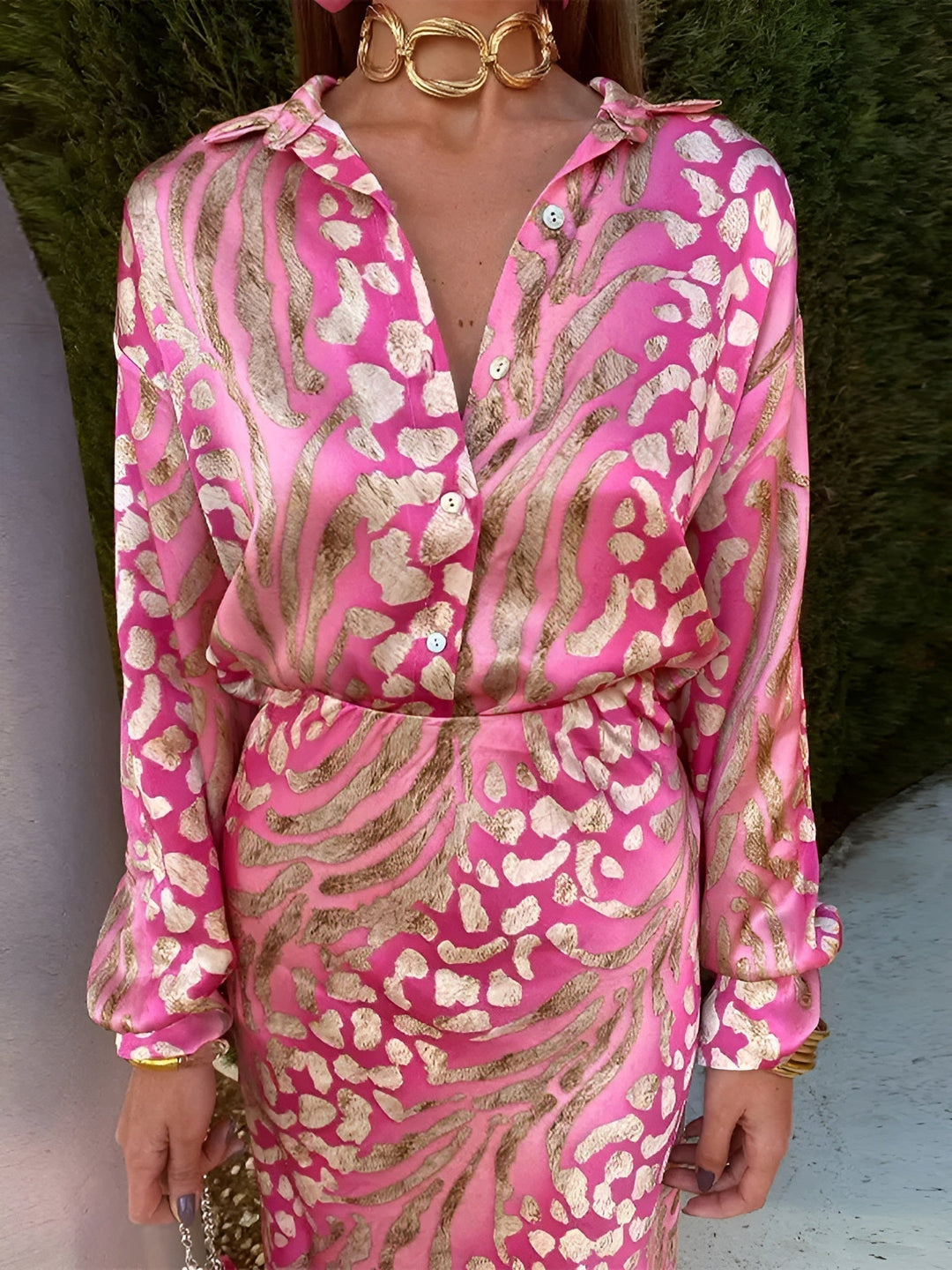 Leonie – Schillerndes Glam-Kleid