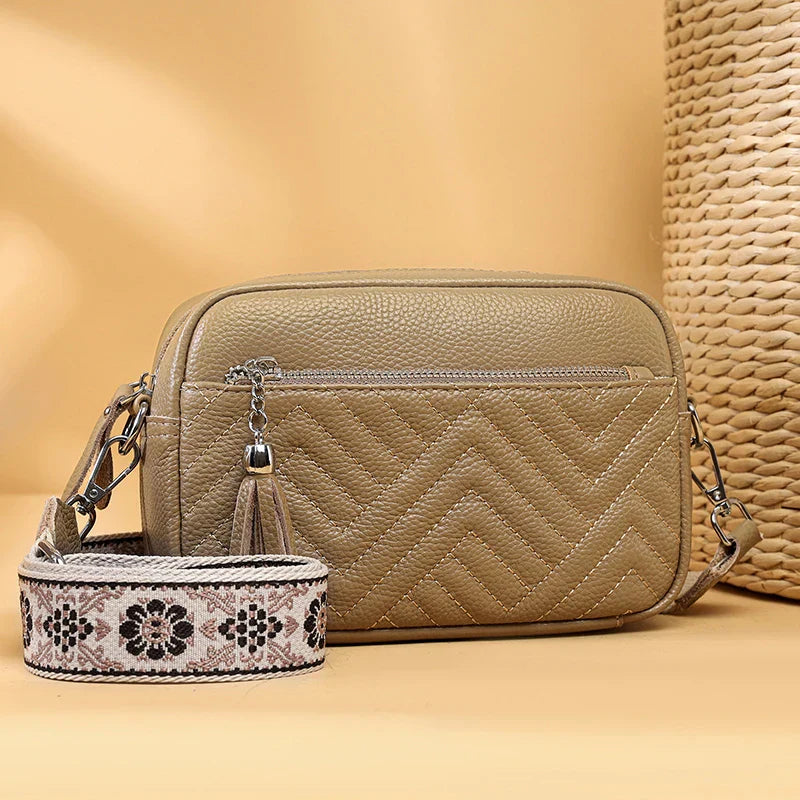 Zaylee – Kräftiger Akzent Schultertasche