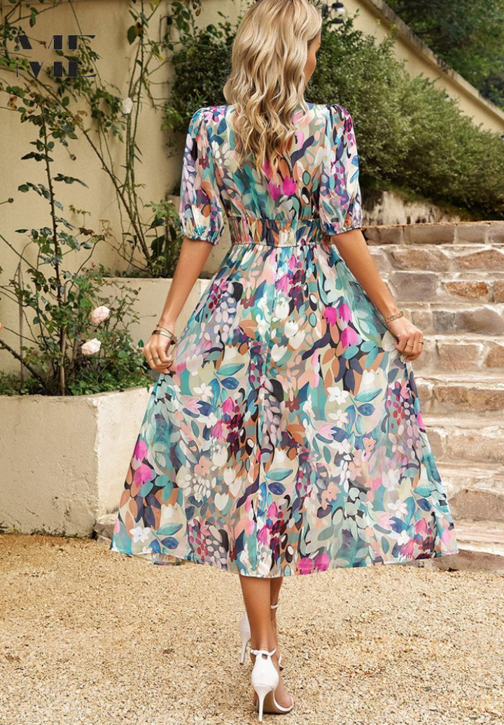 Monica - Elegantes Geblümtes Kleid