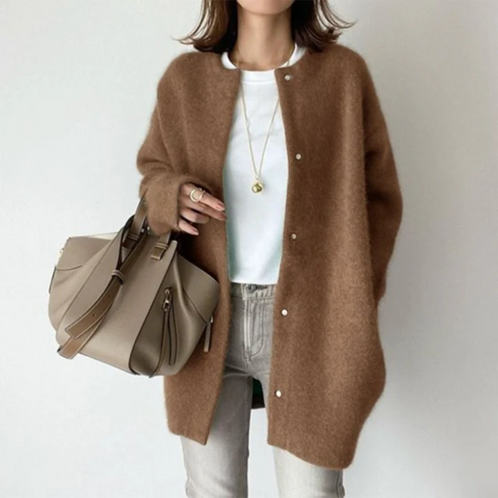 Irene – Übergröße Gemütliche Strickjacke