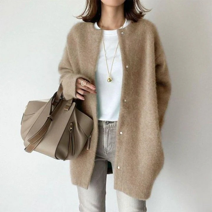 Irene – Übergröße Gemütliche Strickjacke