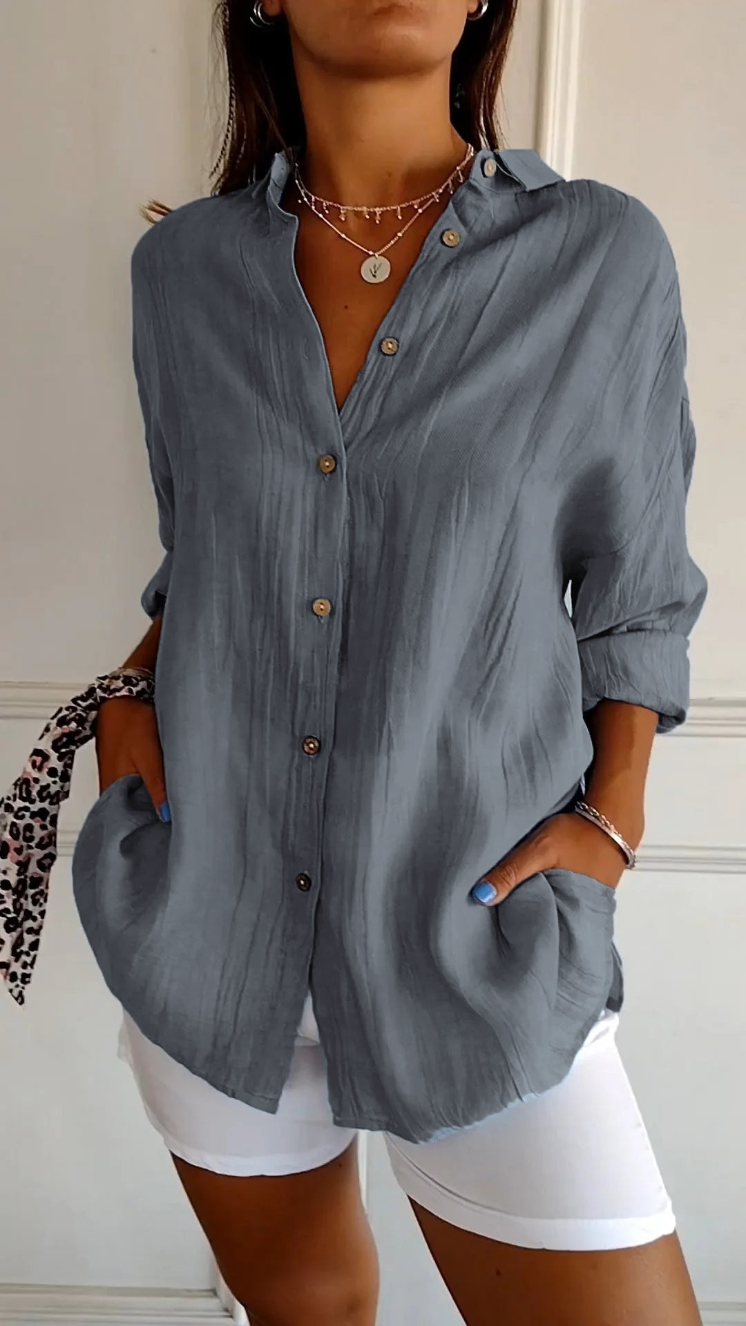 Selene - Elegante Plissee-Bluse