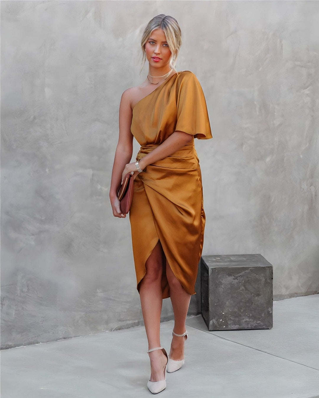 Gisela – Ein-Schulter-Luxuskleid