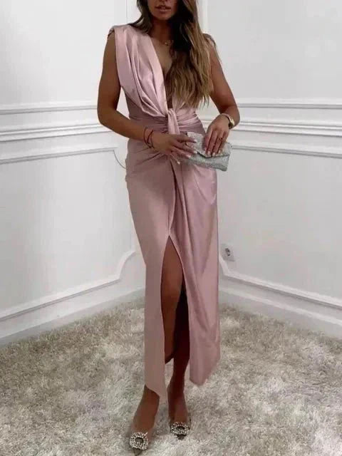 Nele – Göttliches Kurvenkleid